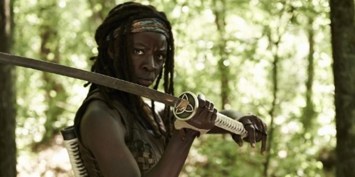 Michonne with her sword in The Walking Dead