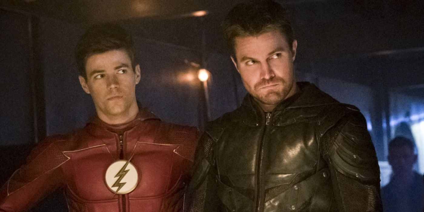 Oliver and Barry work together during the Crisis on Earth X