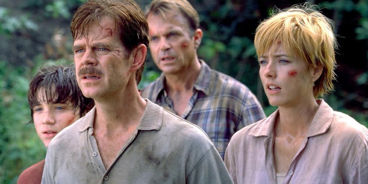 The Kirby parents stand in front of Eric and Dr. Grant in Jurassic Park 3