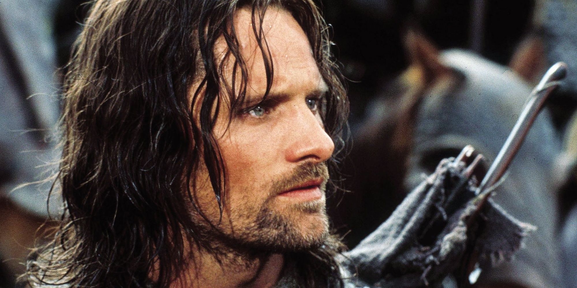 The Lord Of The Rings Aragorn Strider Pipes The Fellowship Of The ...  Desktop Background