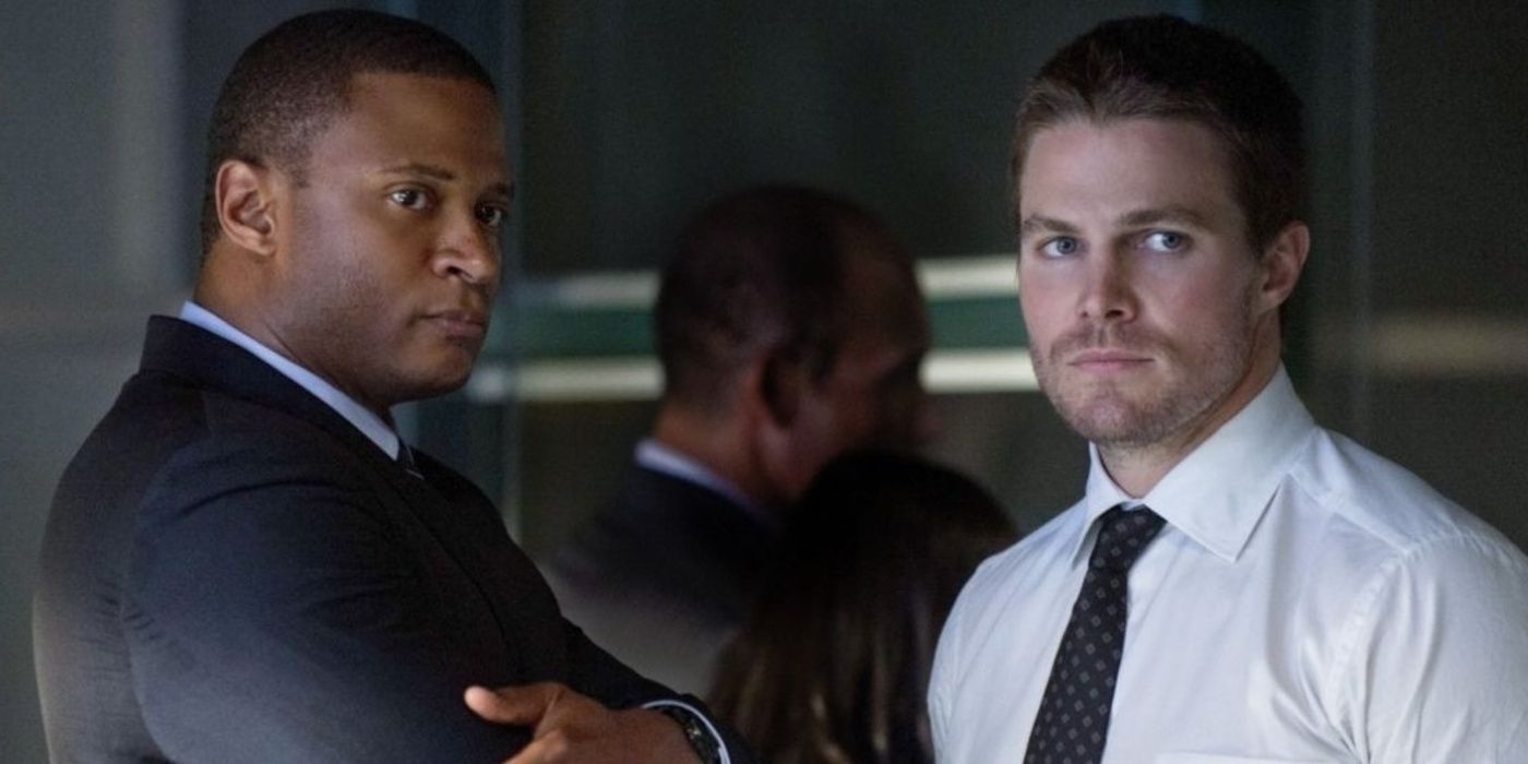 Stephen Amell and David Ramsey as Oliver and Diggle Arrow