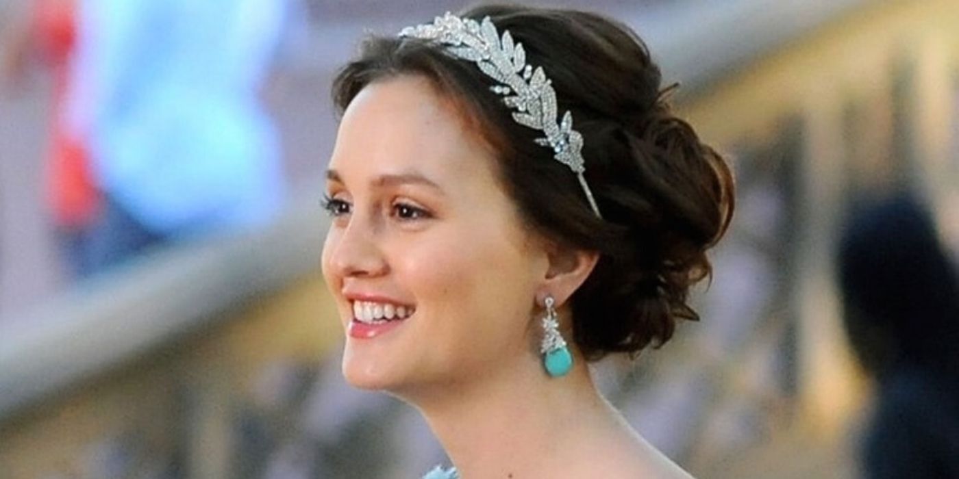 Blair smiles as she's ready to marry Chuck in Gossip Girl
