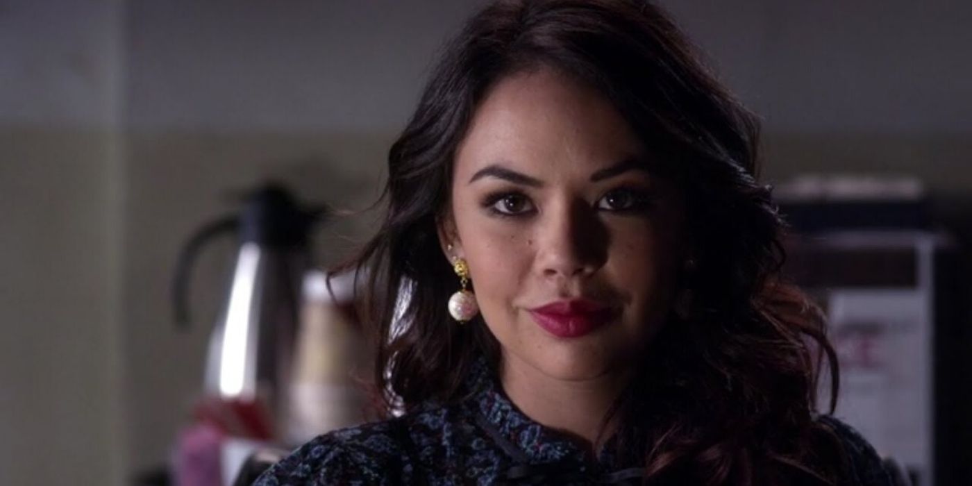 Pretty Little Liars One Quote From Each Main Character That Sums Up Their Personality
