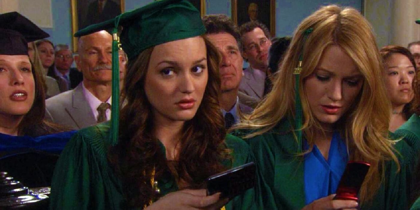 Serena and Blair at graduation in Gossip Girl