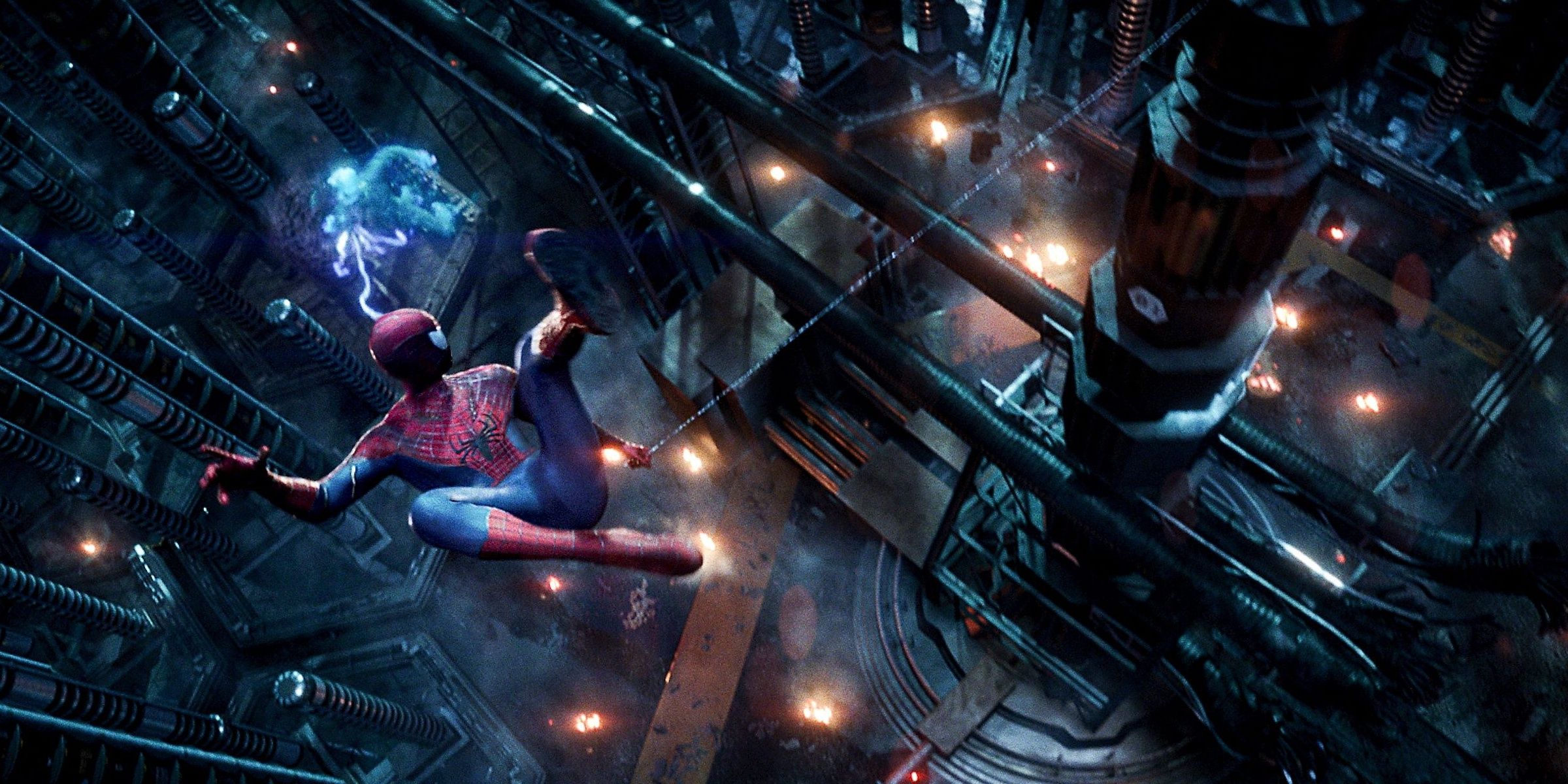 Spider-Man swings away from Electro in The Amazing Spider-Man 2