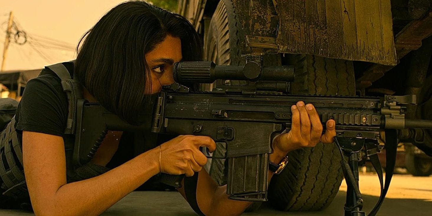 Why Extraction 3 Needs To Follow Golshifteh Farahani's Nik — Not Tyler