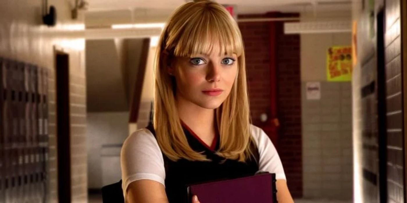 Gwen Stacy standing in school.