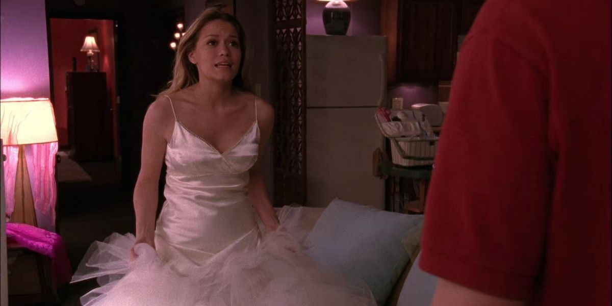 Haley James Scott in a wedding dress in One Tree Hill season 3.
