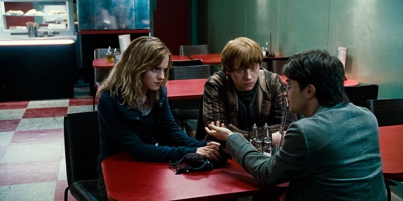 Harry, Ron, and Hermione arrive at a diner in London in Deathly Hallows