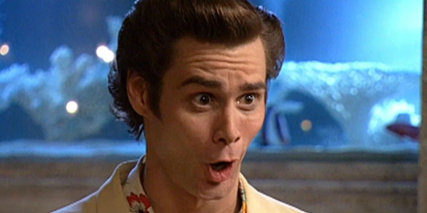 Ace (Jim Carrey) looking surprise in Ace Ventura: Pet Detective