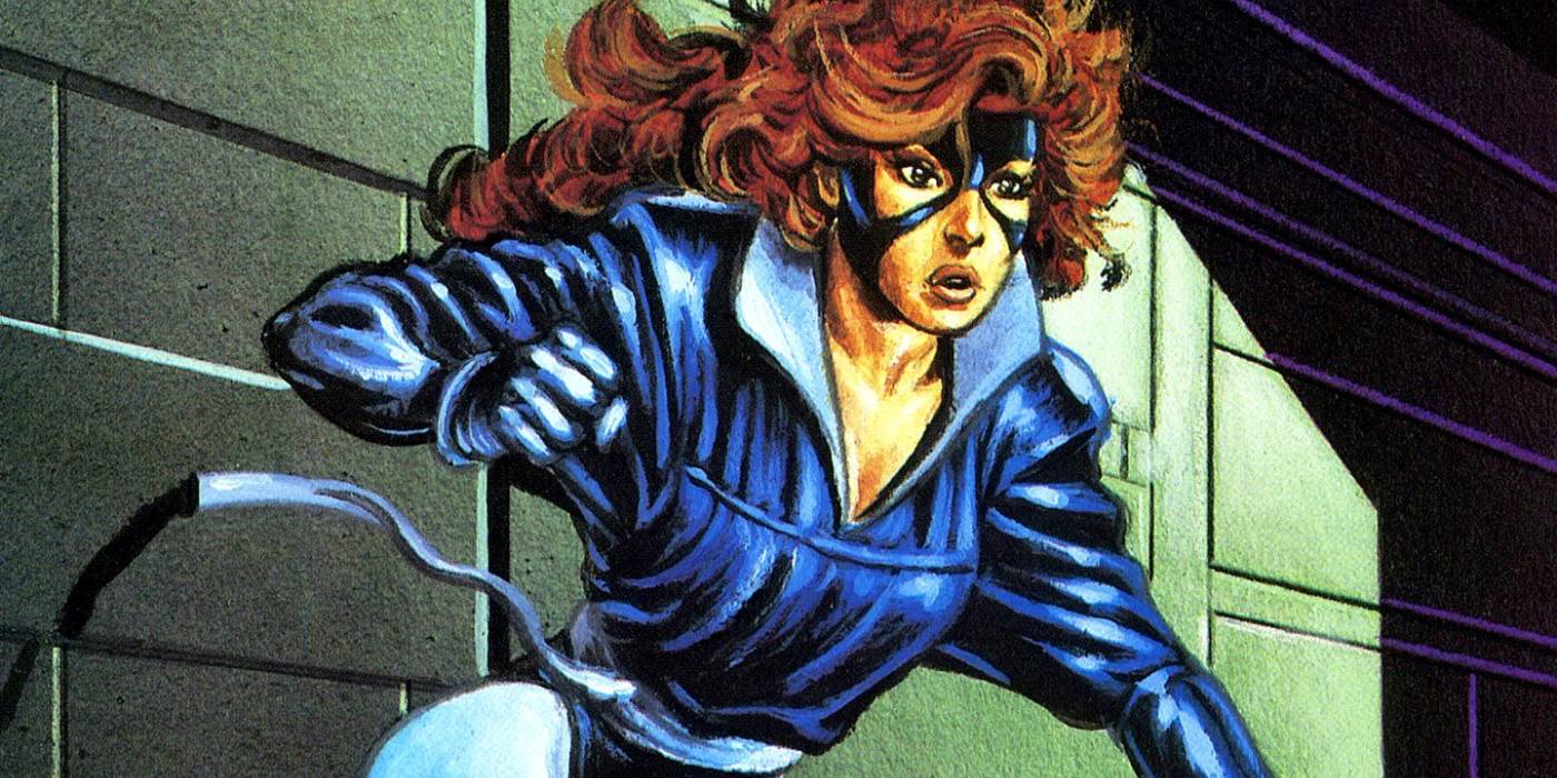 Kitty Pryde como Shadowcat atravessa uma parede na arte do cartão Marvel Masterpiece.