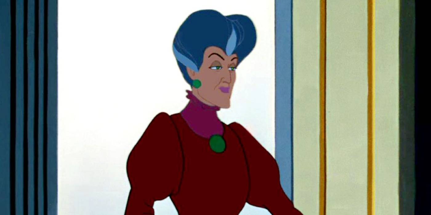 Lady Tremaine em Cinderela (Reprodução / Disney)