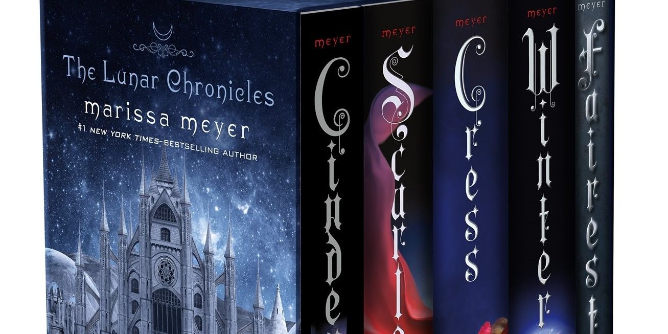 The four books in The Lunar Chronicles