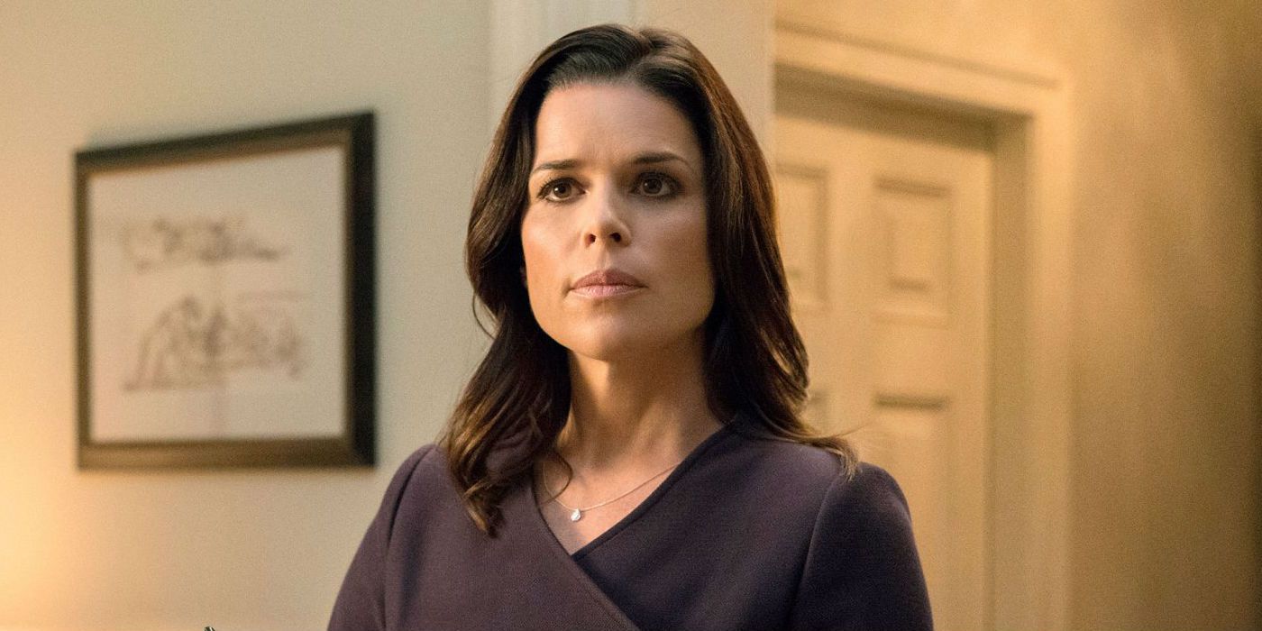 Neve Campbell in House of Cards