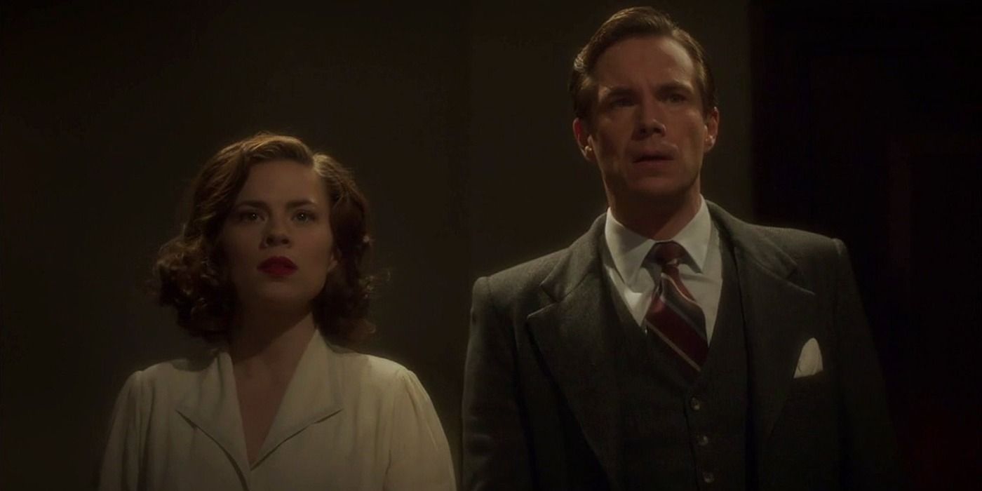 Agent Carter Peggy Carter and Edwin Jarvis stand side by side