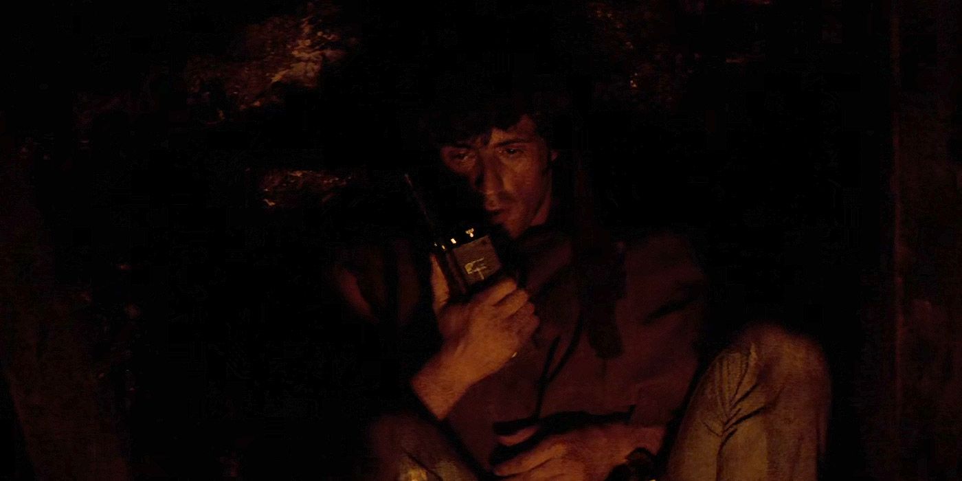 Rambo talks to Trautman over the walkie