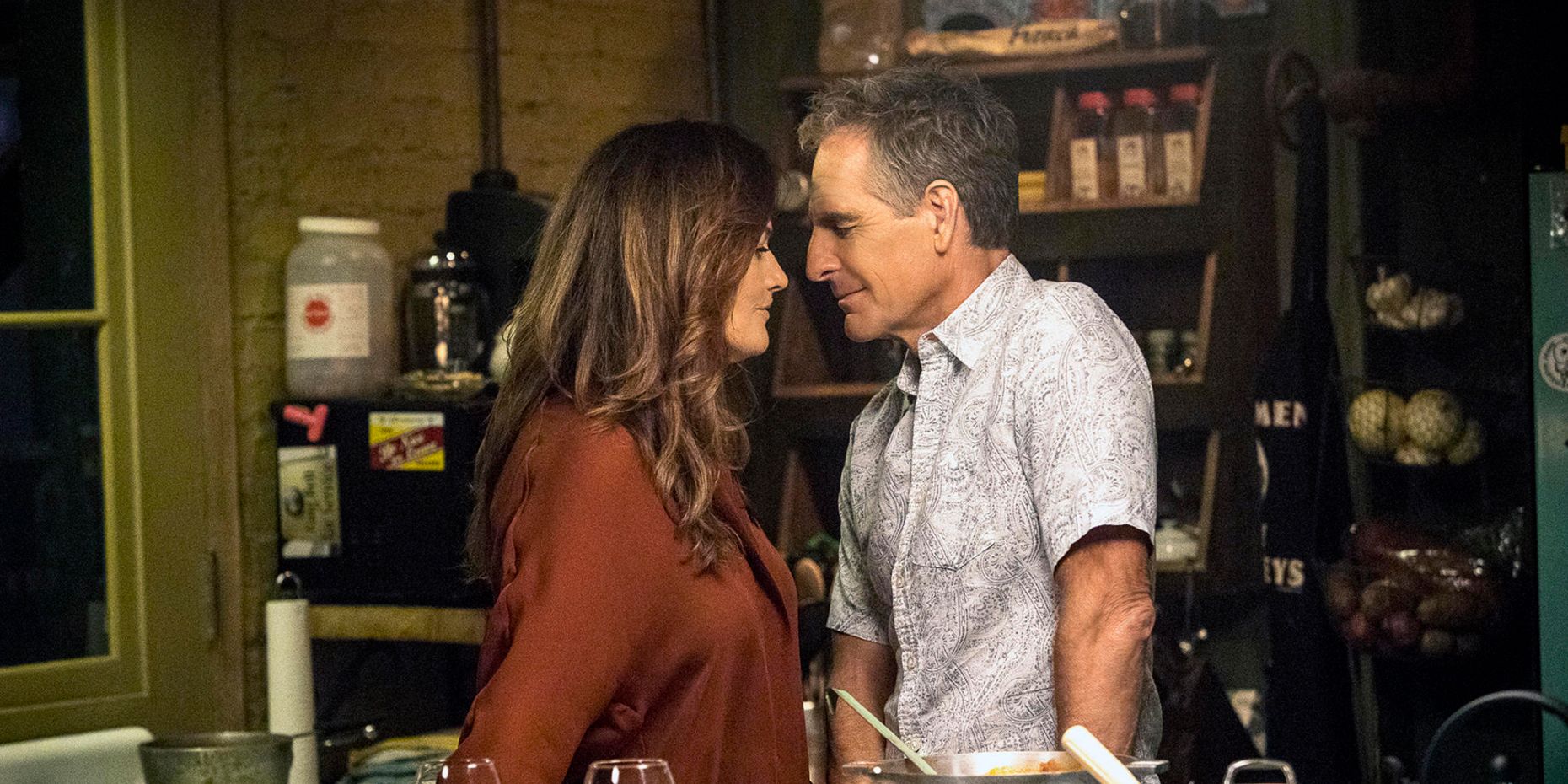 NCIS New Orleans 5 Relationships Fans Were Behind 5 They Rejected