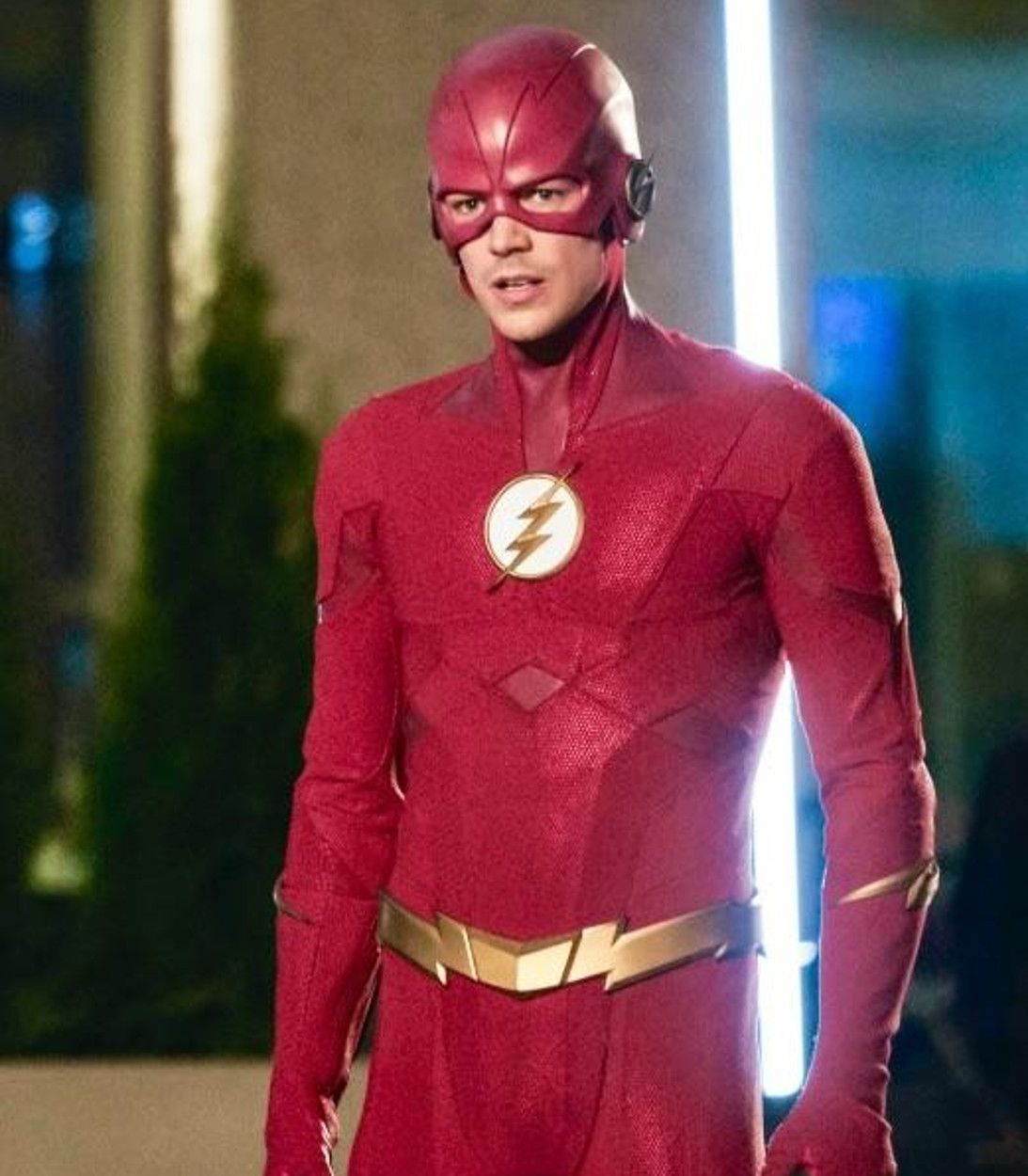 The Flash Barry Allen Grant Gustn Season 6 vertical