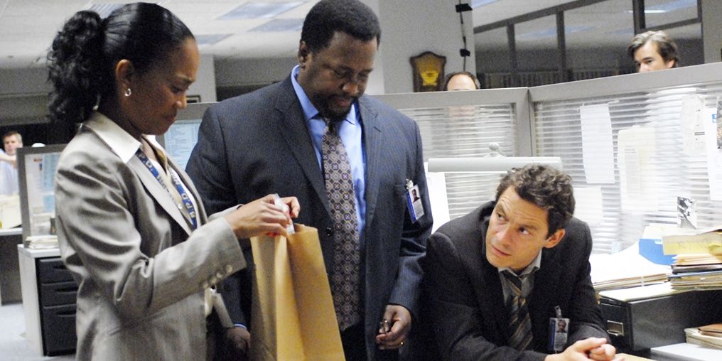 Wendell Pierce, Sonja Sohn, and Dominic West in The Wire