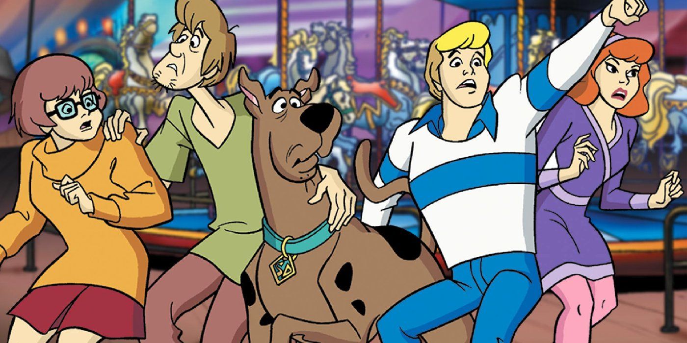 The whole gang together looking spooked in What's New Scooby-Doo
