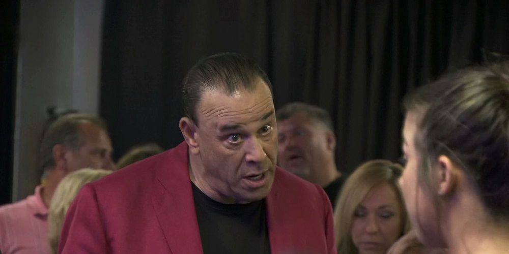 John Taffer arguing with someone on Bar Rescue
