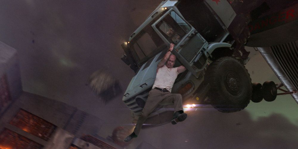 Die Hard 5 Ways The Franchise Got Worse Over Time (& 5 Ways It Got Better)