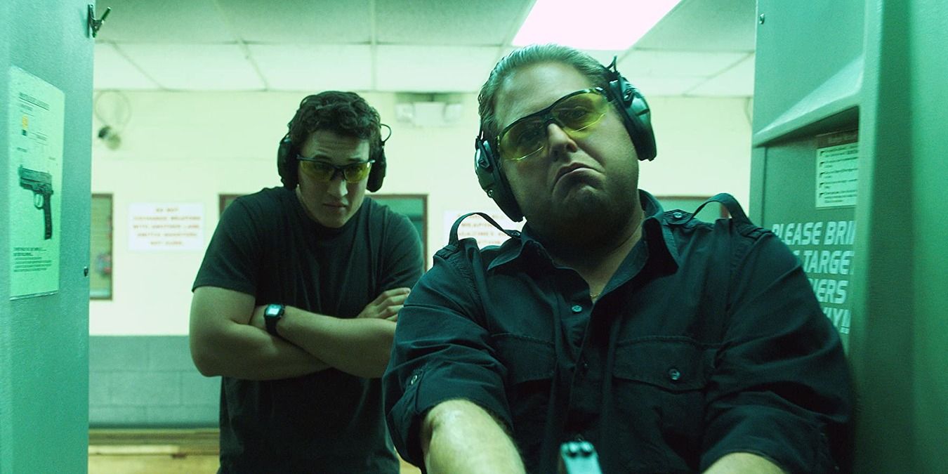 Jonah Hill and Miles Teller in War Dogs