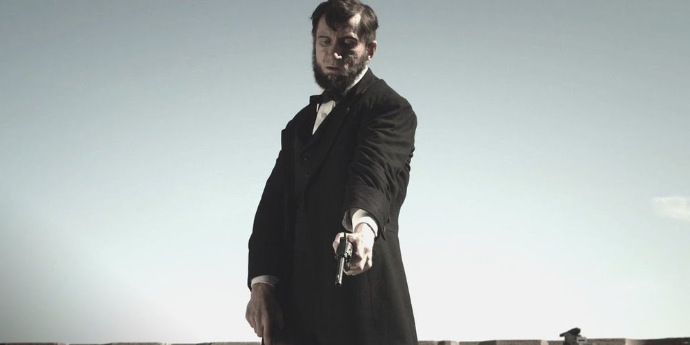 Abraham Lincoln with a gun in Abraham Lincoln vs Zombies