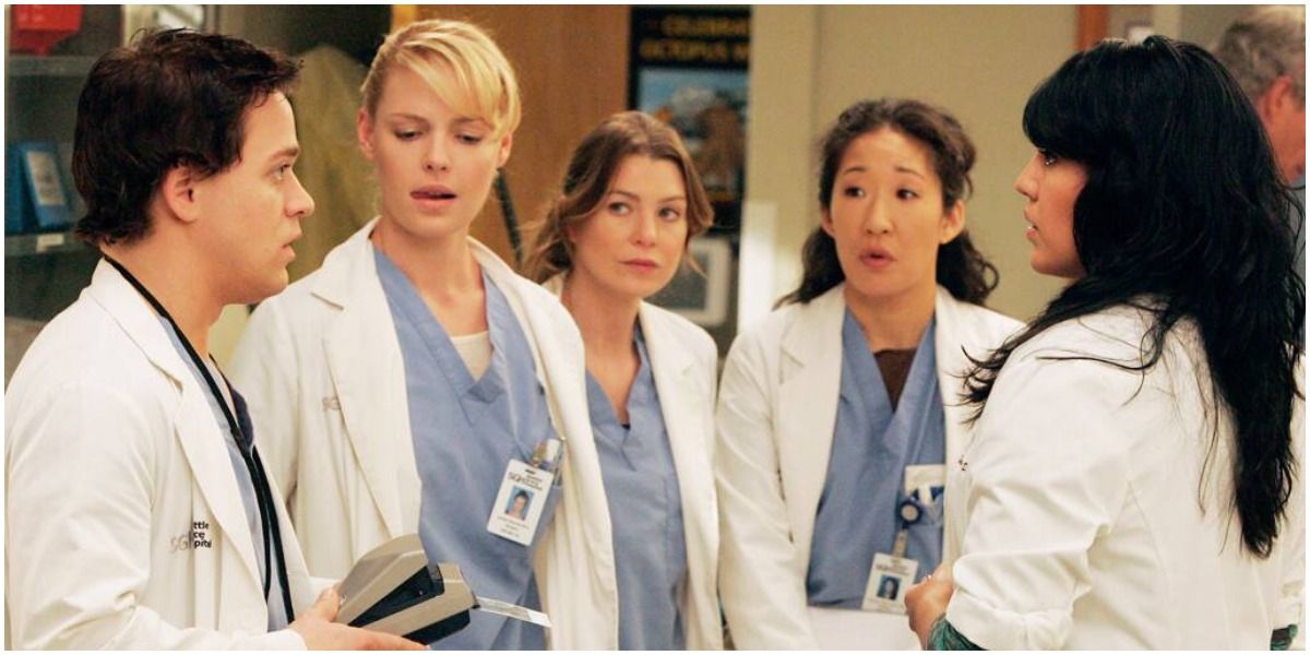 Izzie being obnoxious with Callie in presence of George, Meredith and Cristina