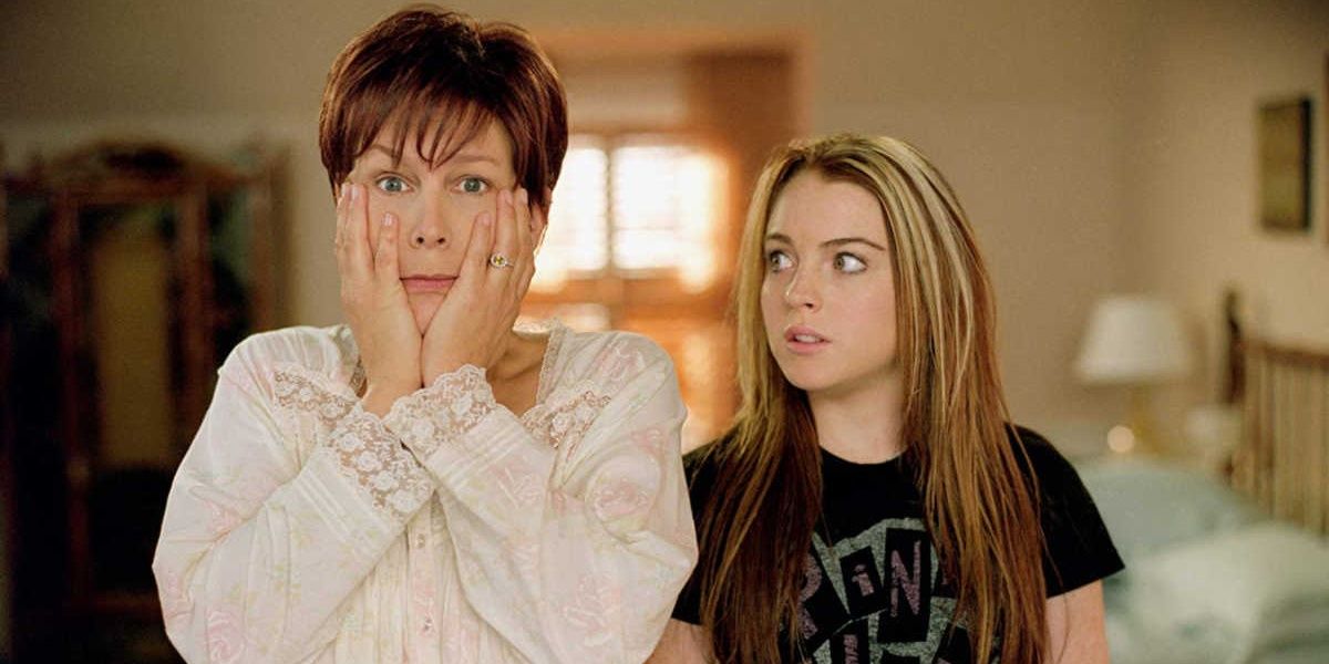 Jamie Lee Curtis and Lindsey Lohan in Freaky Friday.