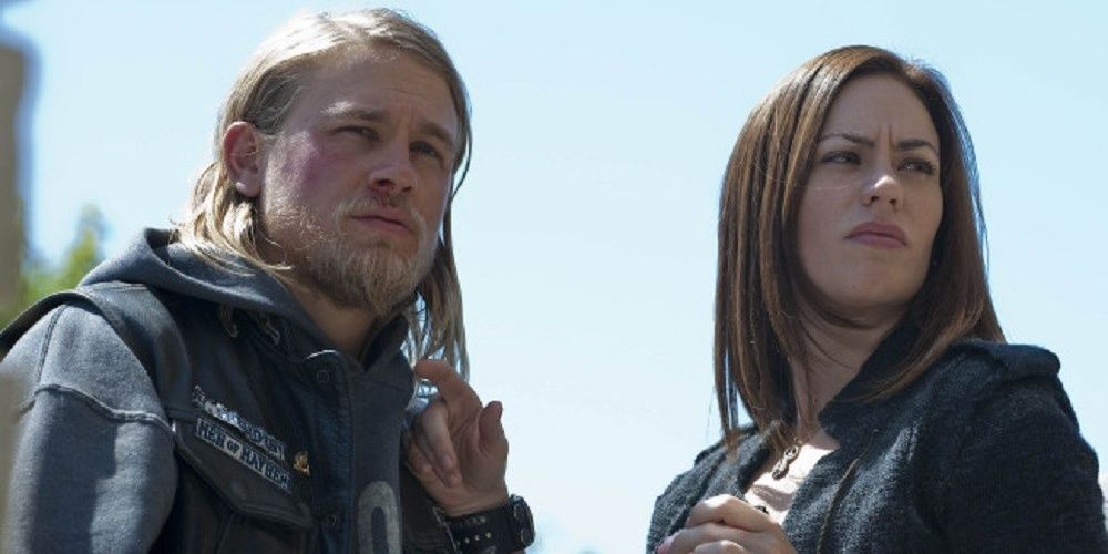10 Biggest (& Best) Romantic Gestures In Sons Of Anarchy
