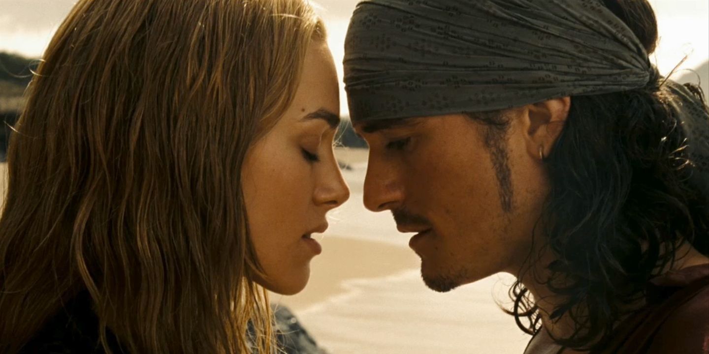Keira Knightley and Orlando Bloom in Pirates of the Caribbean At Worlds End