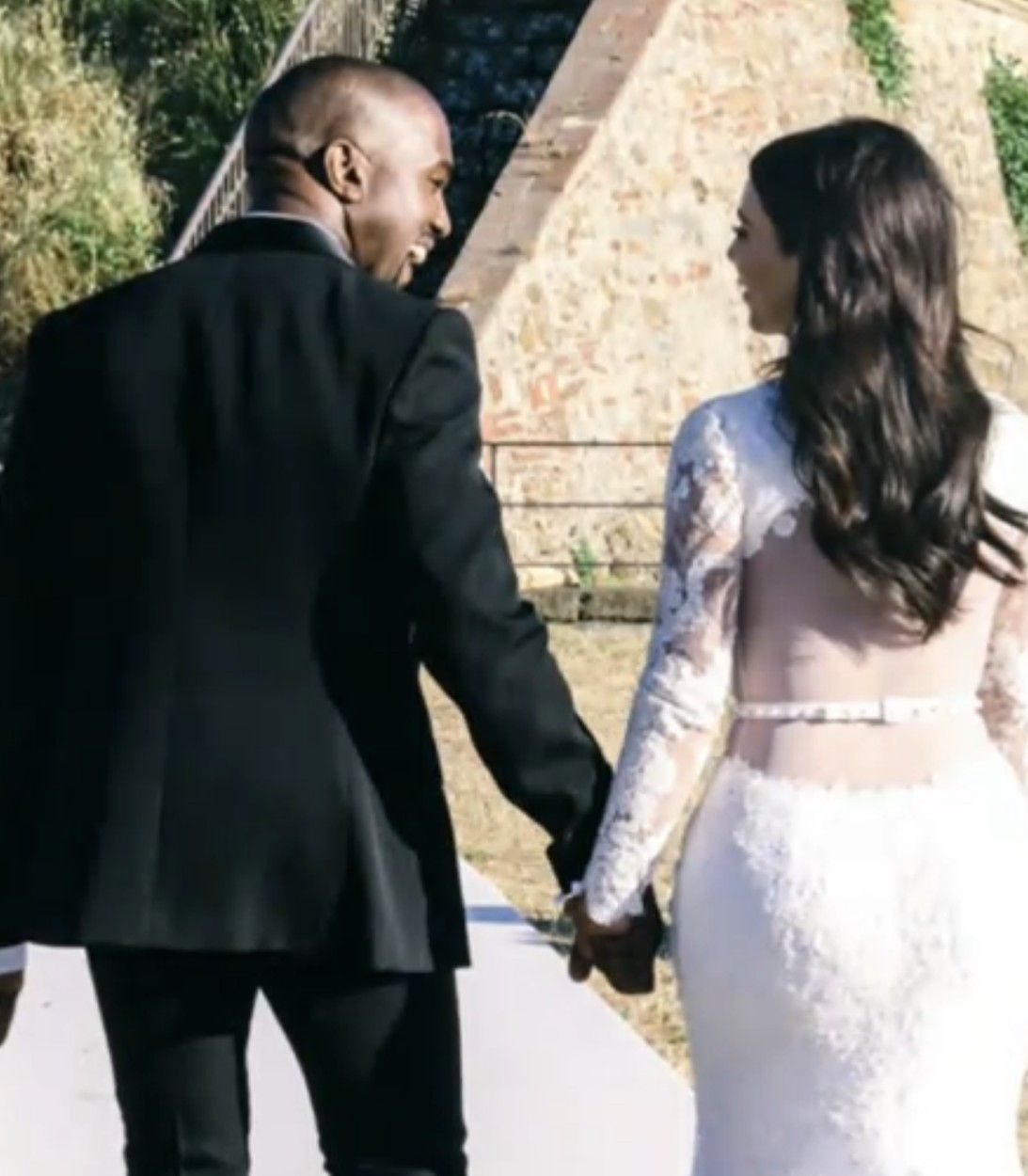 Kim and Kanye get married TLDR