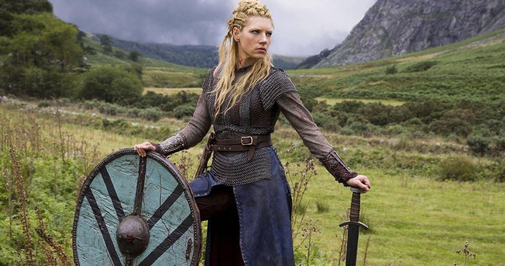 Vikings showrunner shares 'pride' for Lagertha star Katheryn Winnick, TV &  Radio, Showbiz & TV