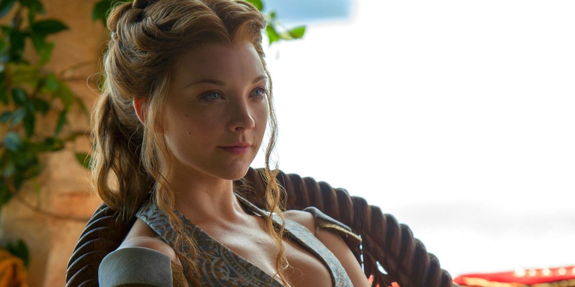 Margaery Tyrell sitting in the garden in Game Of Thrones