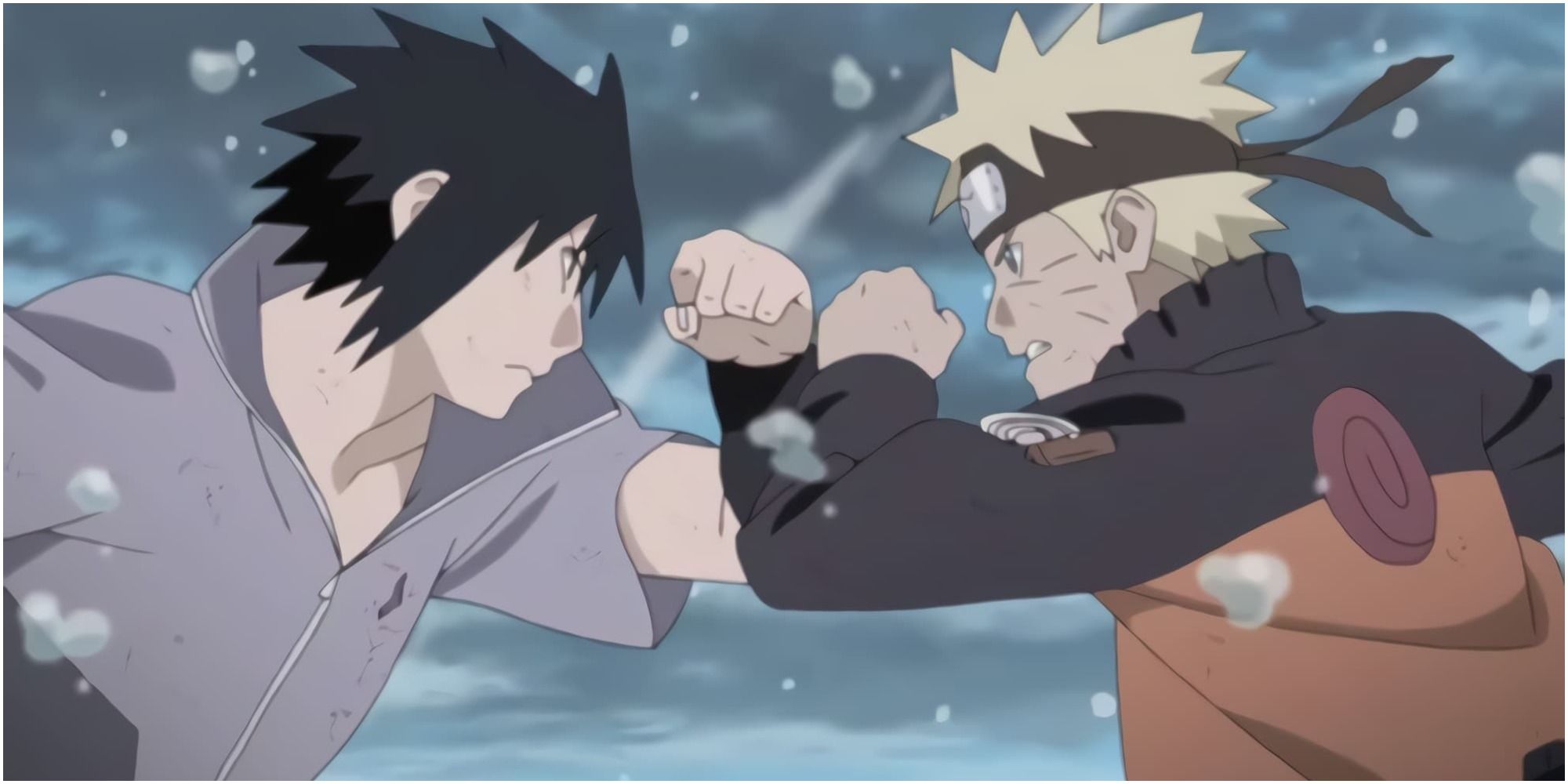 Screenshot from Naruto Shippuden shows naruto and sasuke locking fists in the first attack in their final battle from episode 476