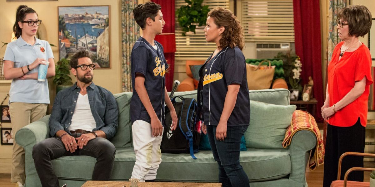 One Day At A Time Cast in Hall