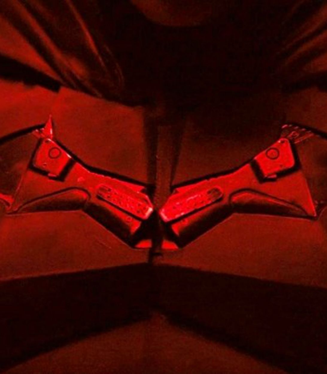 Robert Pattinson Batman Batsuit Logo Symbol Vertical