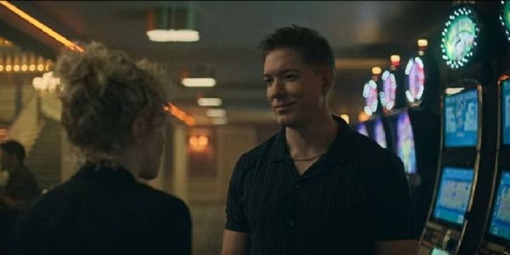 Frank argues with Ruth at the casino in Ozark