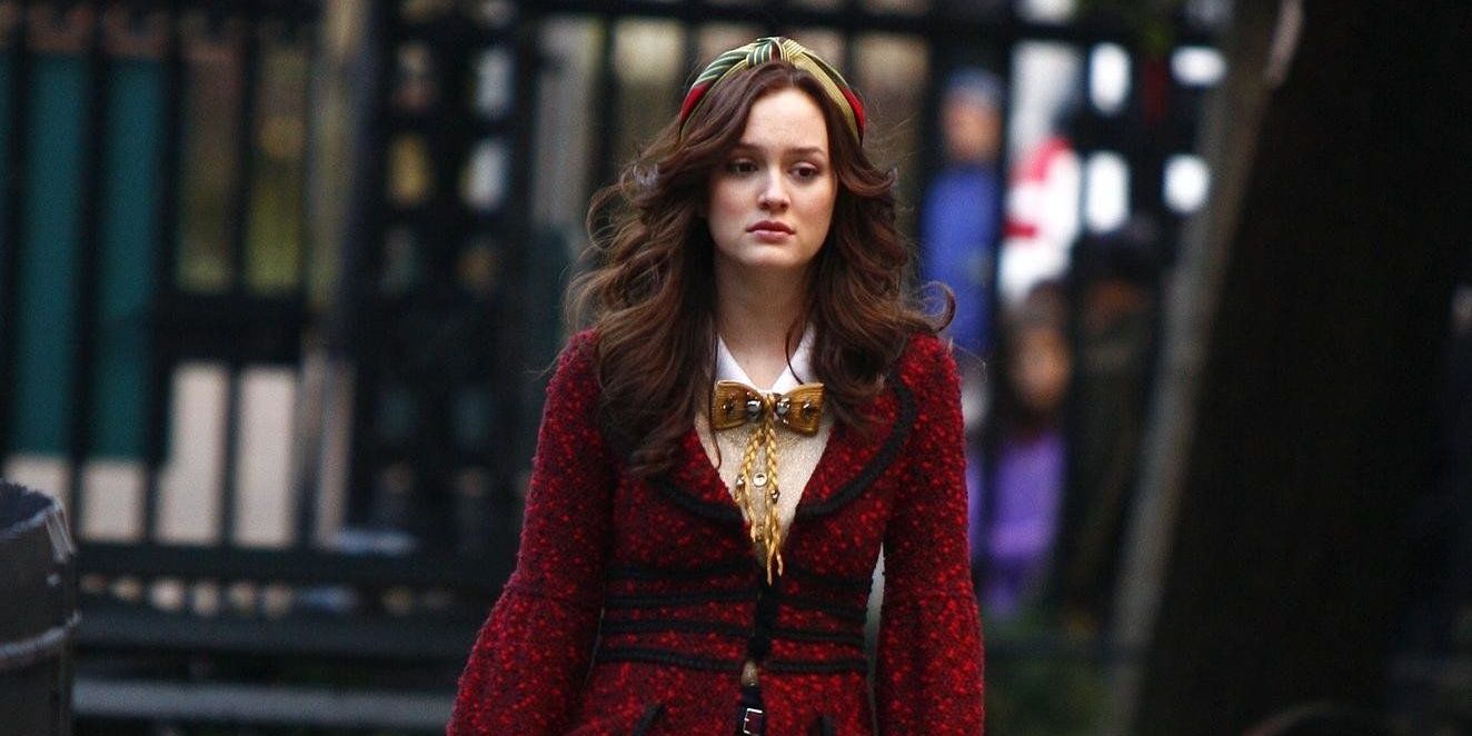 Blair Waldorf andando triste em Gossip Girl