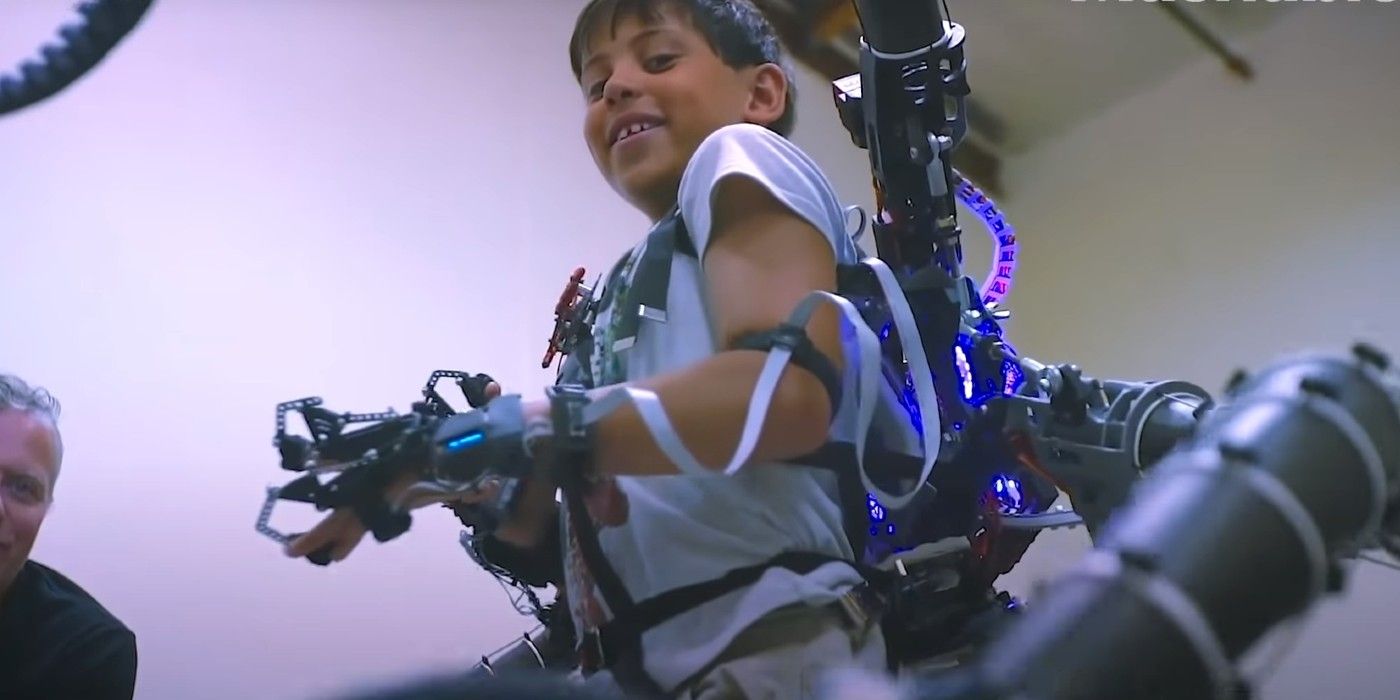 Spider-Man_ Real-Life Functional Doctor Octopus Suit Created As A Prosthetic