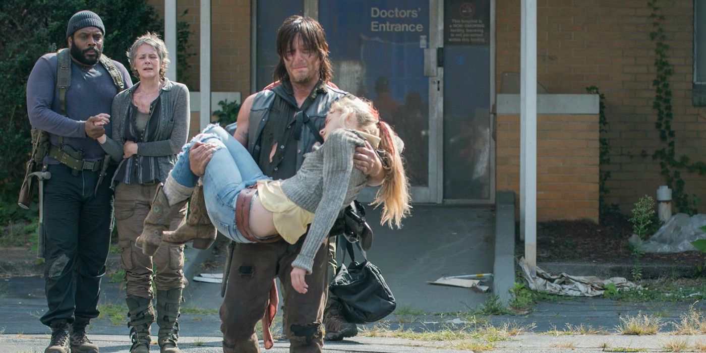 Daryl carries Beth's dead body in The Walking Dead