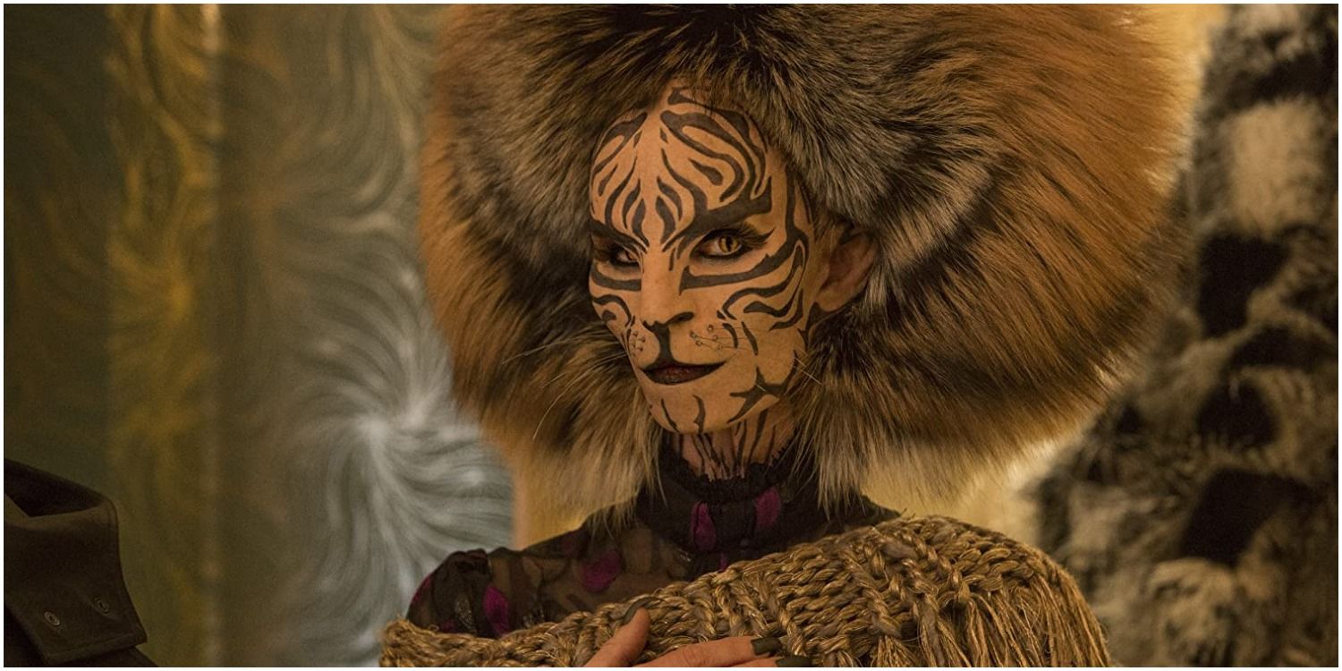 Tigris with her feline surgical enhancements in The Hunger Games: Mockingjay