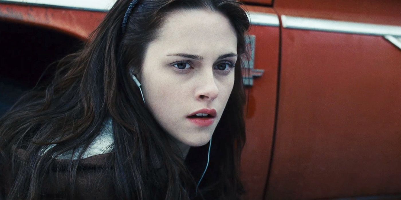 Bella terlihat ketakutan di Twilight.