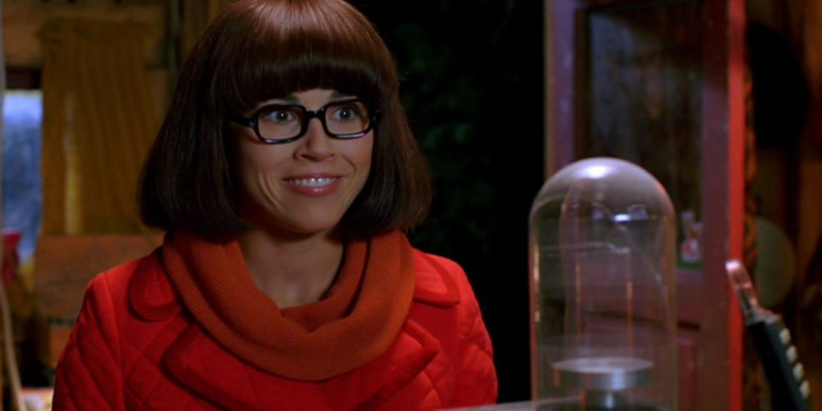 Velma in the old Mystery Inc clubhouse in Scooby-Doo: Monsters Unleashed