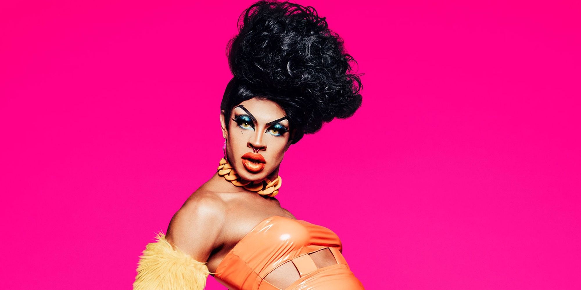 rupaul-s-drag-race-vegas-revue-yvie-oddly-explains-why-show-is-bingeworthy