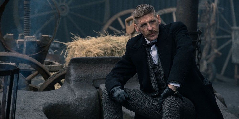 Arthur agrees to bomb the train as per Father Hughes orders in Peaky Blinders 
