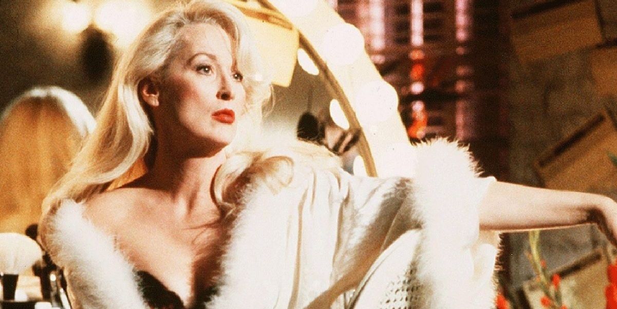 Death-Becomes-Her-Meryl-Streep