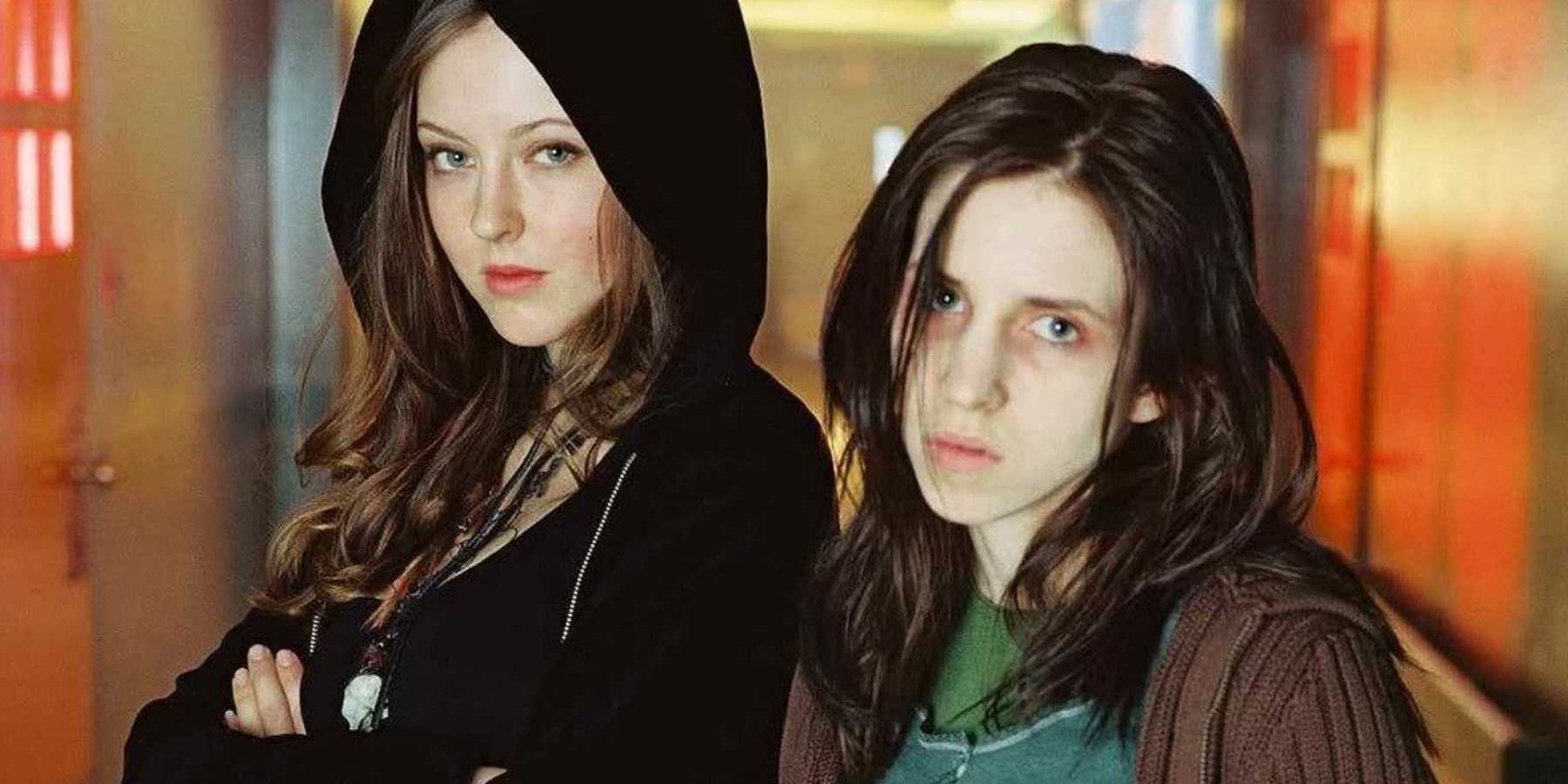 10 Howling Facts About Ginger Snaps Sisters More than once Cropped