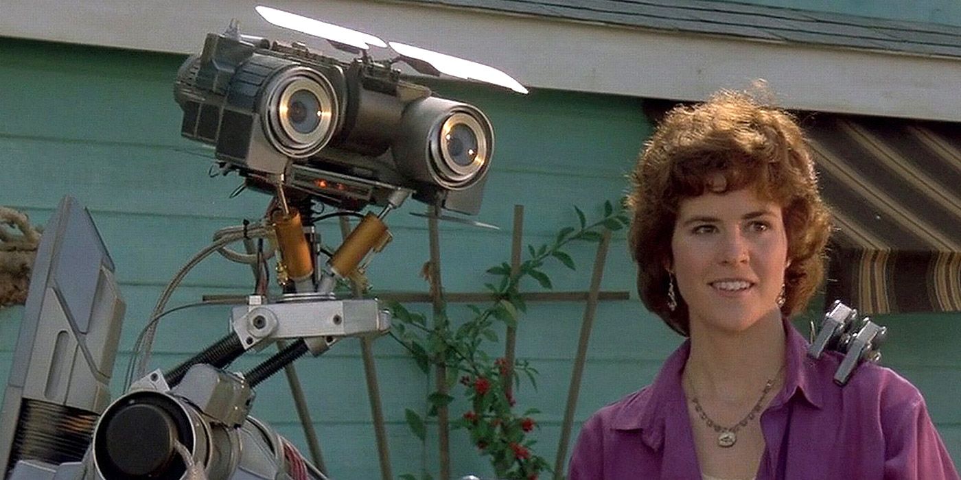 Johnny 5 and Stephanie at her house in Short Circuit
